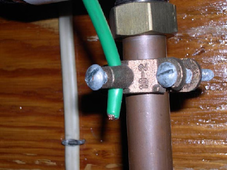 Ground wire insulation needs to removed preventing a proper connection